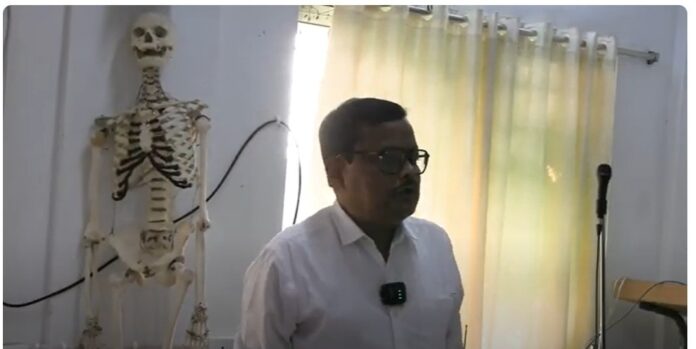 Dr. Abhijit Roy's Classroom Demonstration and Lecture on Anatomy at Santiniketan Medical College and Hospital